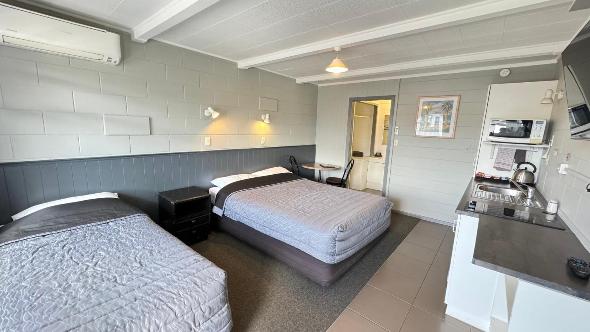 Central Court Motel Whangarei Exterior photo